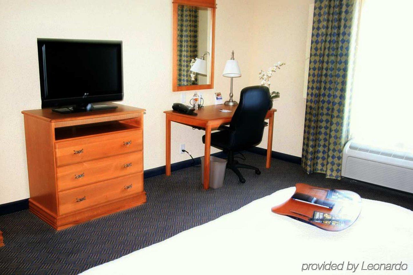 Hampton Inn Dallas-Rockwall Oda fotoğraf